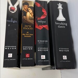 TWILIGHT Book Series 4 books 3 paper 1 hard cover
New moon eclipse breaking dawn